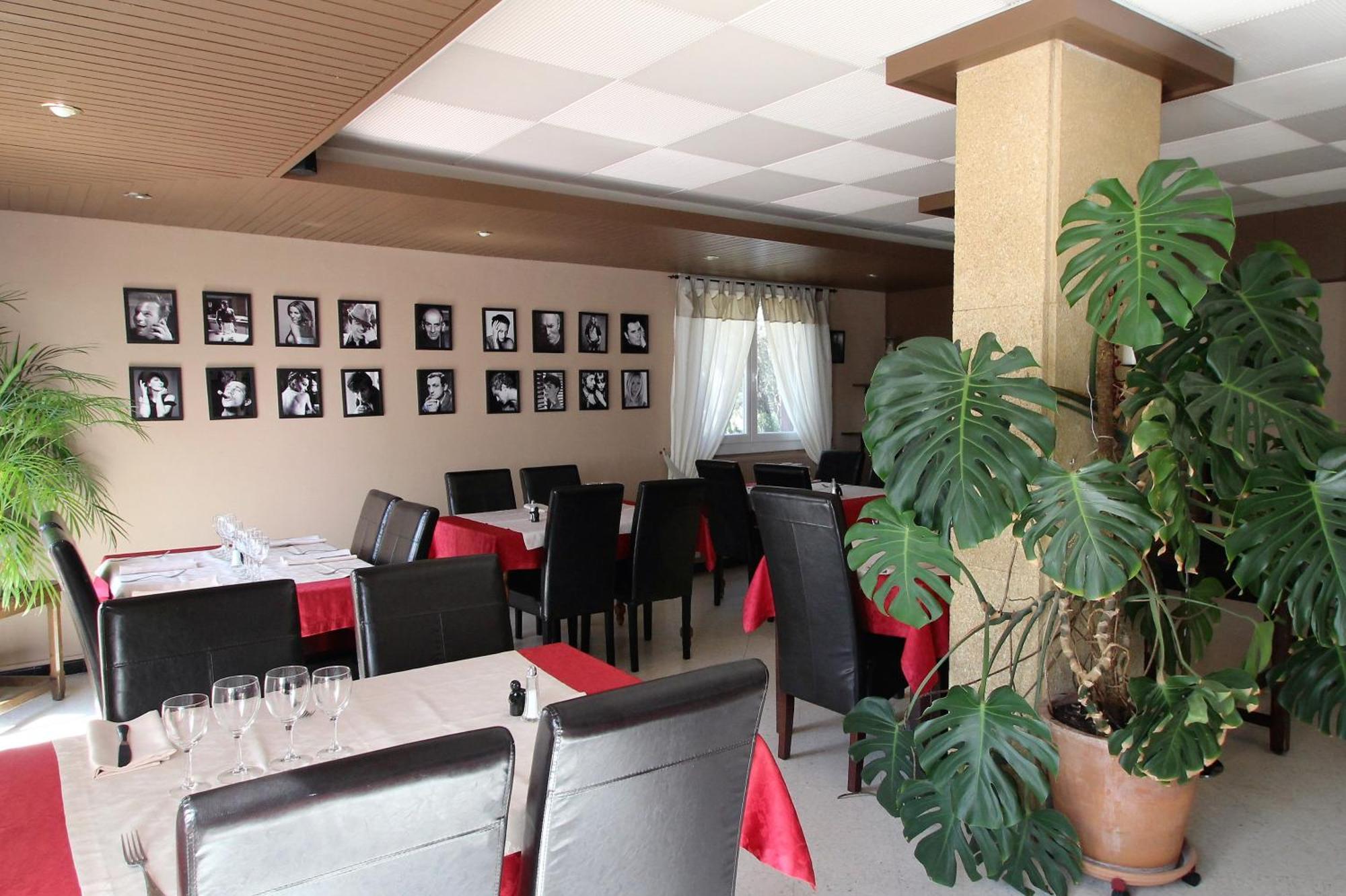Hotel Le Valaurie Saint-Nazaire  Zewnętrze zdjęcie